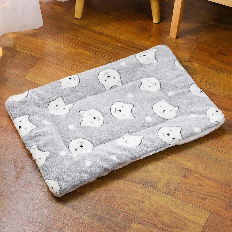 Breathable Thick Flannel Cat Mat Soft Cushion for Small Dogs Winter
