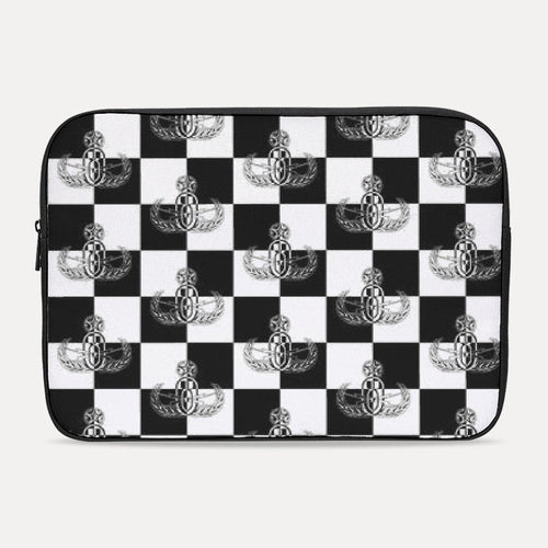 Print On demand - Laptop Sleeve - "EOD Checkered Flag"