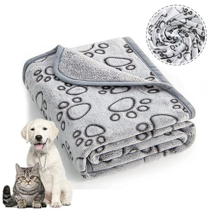 Soft Fluffy Pet Blanket with Cute Cartoon Pattern for Cats & Dogs