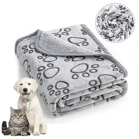 Soft Fluffy Pet Blanket with Cute Cartoon Pattern for Cats & Dogs